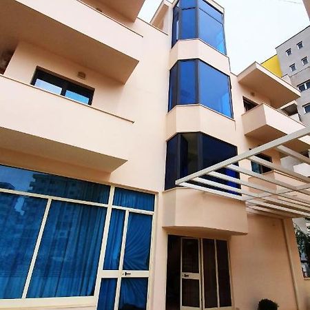 Vila Vera Дуррес Екстер'єр фото